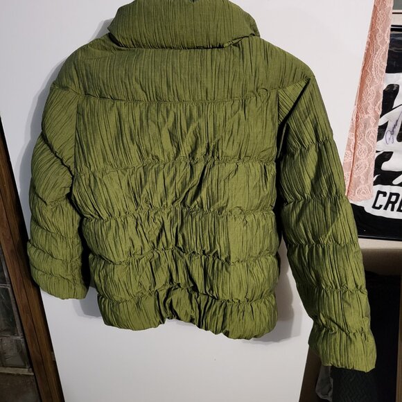 NWT WOMANS S DEER GREEN CRINKLED DUCK DOWN PUFFER JACKET SZ M - Picture 2 of 9